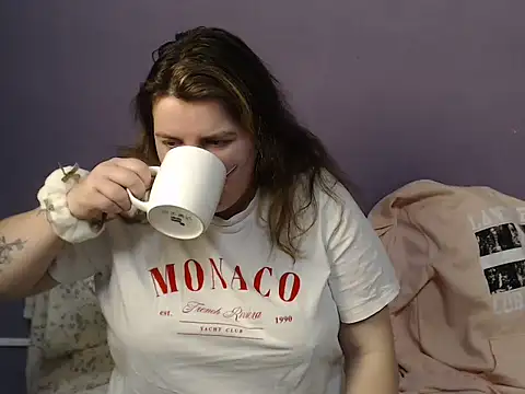 so shy online show from December 1, 9:02 am