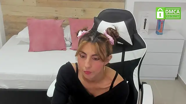 candy summer28 online show from September 12, 7:21 pm