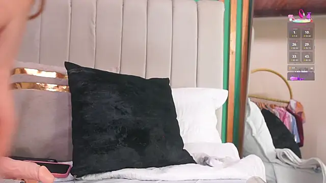 katlyn martins online show from September 16, 7:44 pm