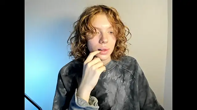 StellaDavis online show from November 19, 8:58 am