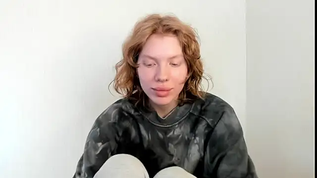 StellaDavis online show from October 3, 10:42 am