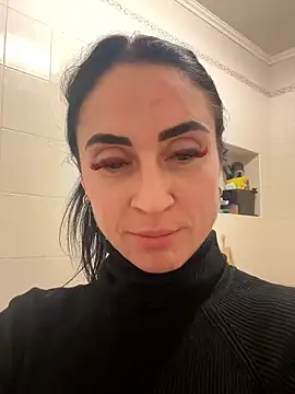 Mona da online show from January 14, 11:43 pm