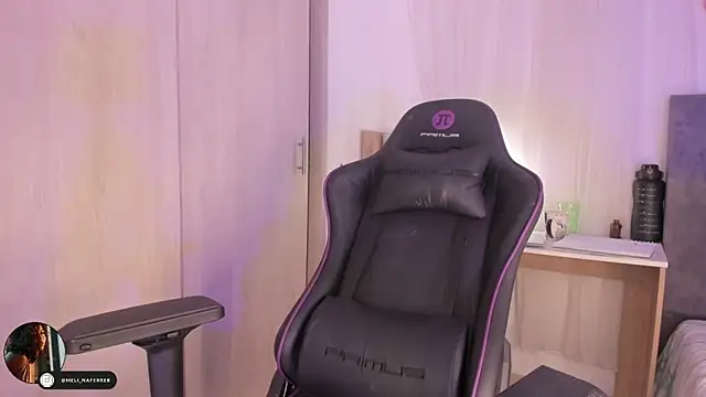 Melina Ferrer1 online show from September 9, 1:33 pm