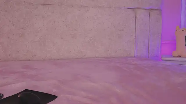 VeronicaMartiin online show from April 15, 7:58 pm