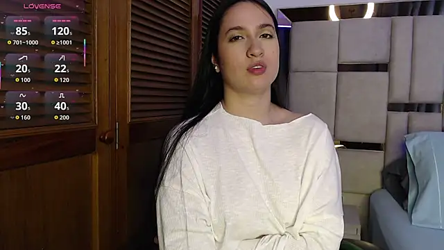 sofiaduque 26 online show from June 24, 8:30 pm