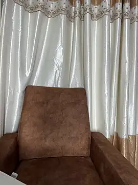 Jen jennyy1 online show from March 13, 8:43 pm