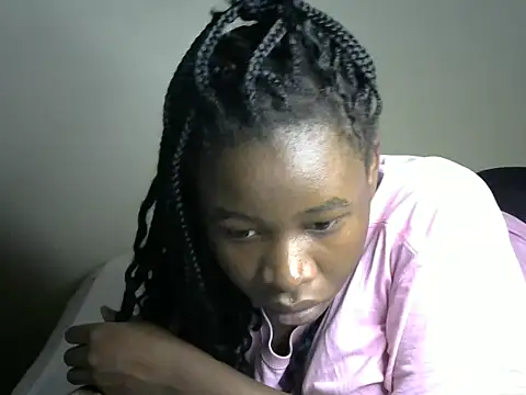 Novah  online show from November 4, 11:43 pm