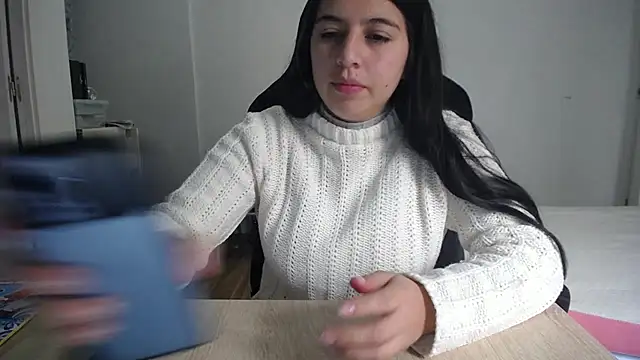 Contantin helena online show from February 4, 2:20 pm