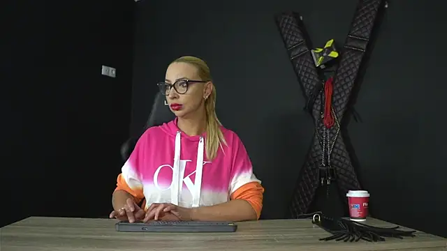 CelineConner online show from September 10, 4:23 am