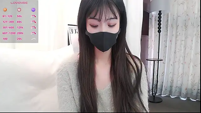 stella lolio online show from April 8, 1:52 am