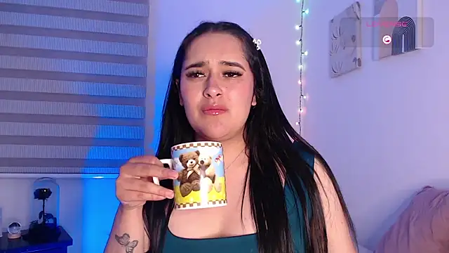 Megan FE online show from February 6, 12:25 am