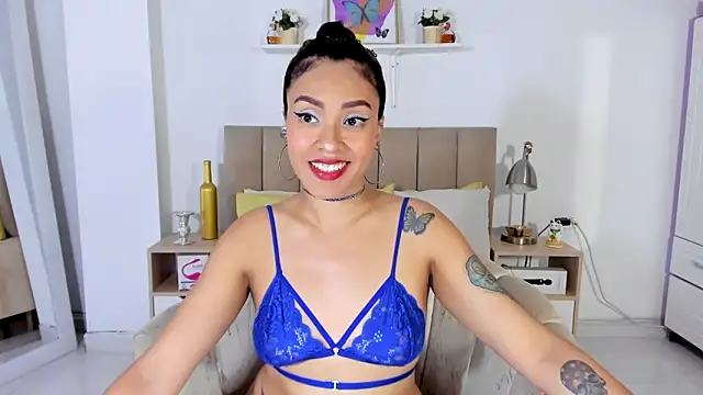 Zoe Gruber online show from May 8, 12:03 am