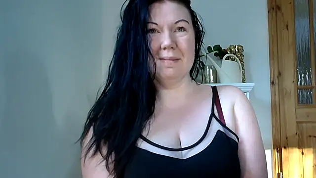 p6w official online show from March 22, 6:30 am