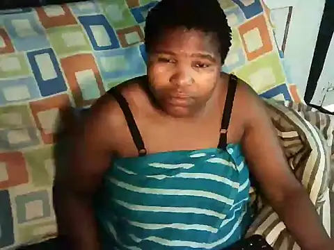 Snapshot of Cutegood2 chatting on October 30, 6:38 am Cutegood2 online show from October 30, 6:38 am