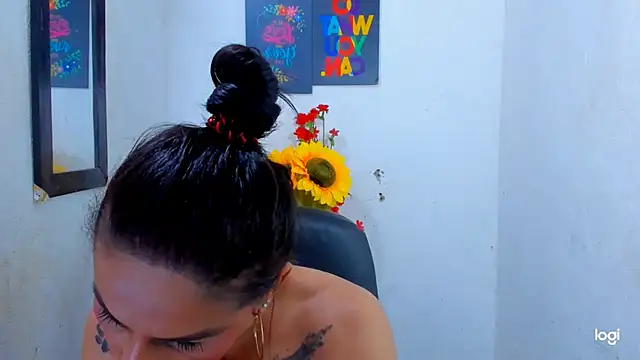 juanblakbigcock online show from November 16, 5:02 pm