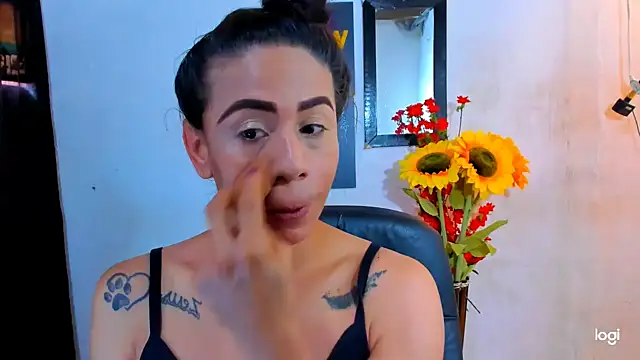 juanblakbigcock online show from April 2, 4:15 pm