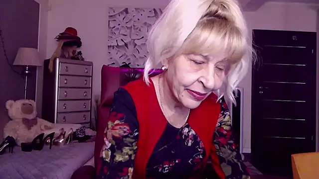 HornyMilf 555 online show from September 26, 1:20 pm