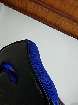 anny vittar online show from October 9, 5:00 am