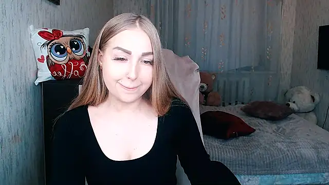  KittyBoo online show from December 3, 7:00 am