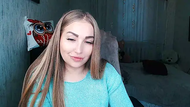  KittyBoo online show from December 22, 9:45 am