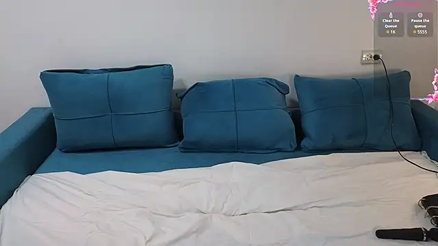 July Kane online show from March 26, 6:59 am