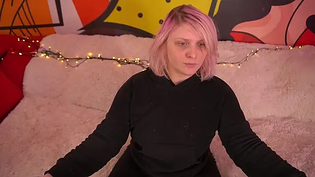 CoolTatis online show from November 7, 8:03 pm