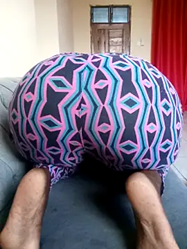 zainabsmile online show from March 18, 3:06 pm