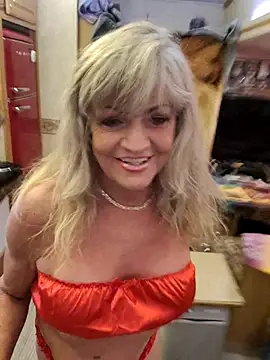 annika lately online show from November 6, 3:23 am