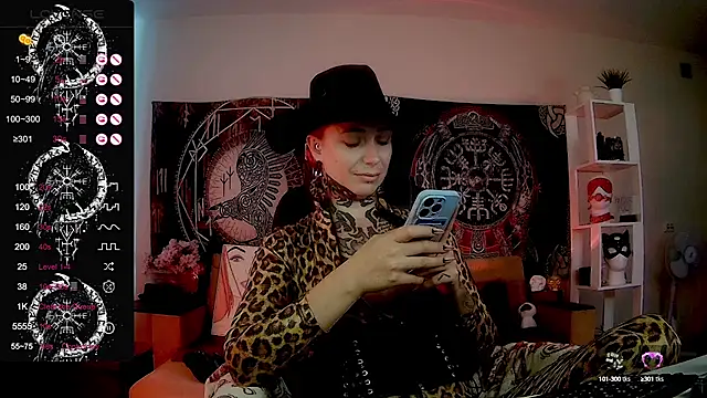 miss jenna lovee online show from September 18, 4:00 am