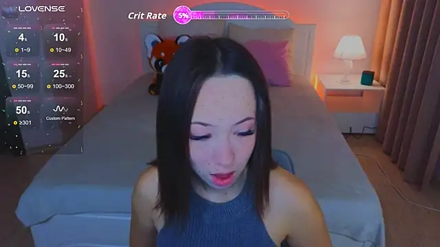 Hayle Hill online show from September 14, 2:42 am