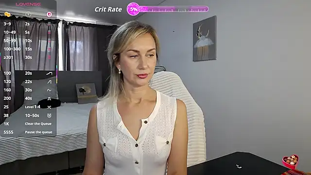 Vanessa Nowak online show from September 21, 5:50 am