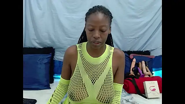 chocolatemix44 online show from April 10, 6:30 am