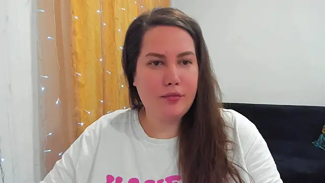  madalexa  online show from February 11, 8:43 pm