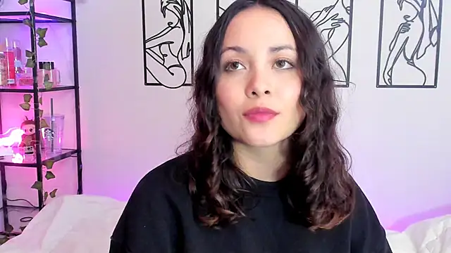 Megan Rodrigo online show from September 24, 8:19 pm