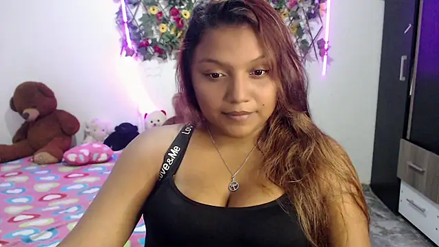 Snapshot of sexysusan4you chatting on October 27, 10:15 pm sexysusan4you online show from October 27, 10:15 pm