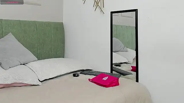 Sussanewolf online show from October 26, 1:17 pm