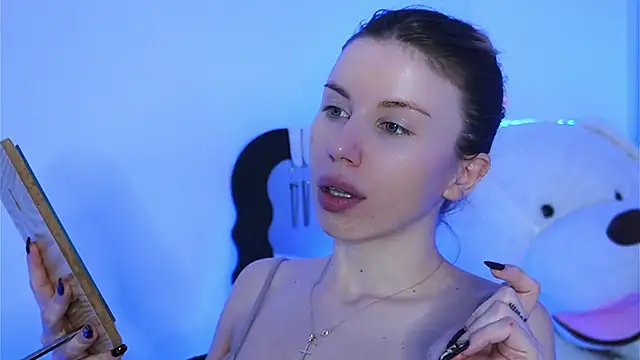 ivyleague  online show from March 15, 6:21 pm