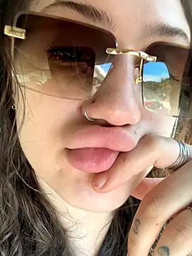 JessiMur online show from November 14, 4:12 am