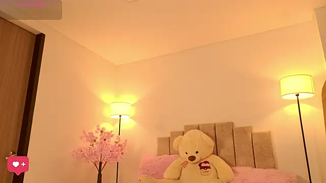 KaylaCollinsX online show from September 26, 12:08 am