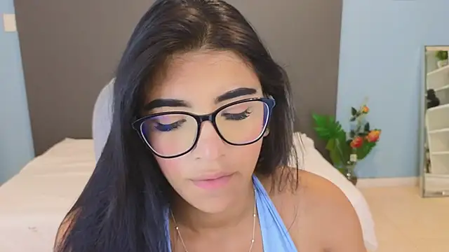 Snapshot of maiaa_ruiz chatting on October 16, 2:52 pm maiaa ruiz online show from October 16, 2:52 pm