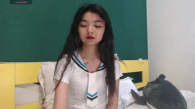 Shy Kira online show from June 4, 8:52 am