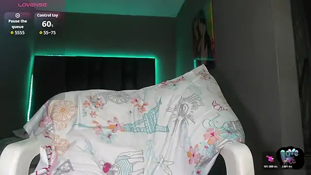 alizbunny online show from February 12, 1:40 am