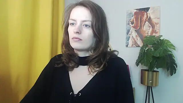 juicyNadine online show from December 15, 5:34 am