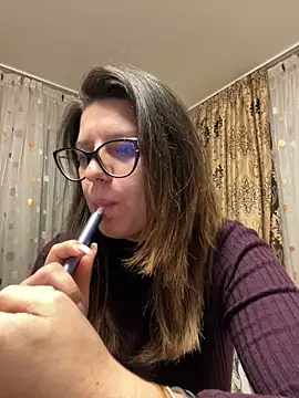 NadiraNoor online show from March 15, 10:56 pm