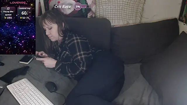 GinaAngelina online show from April 3, 7:12 pm