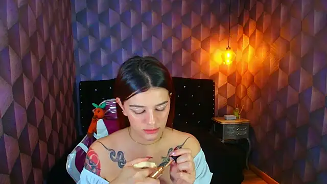 LiaHarryis online show from November 29, 7:18 pm