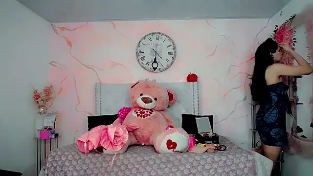 maria camilacms online show from March 5, 6:15 pm