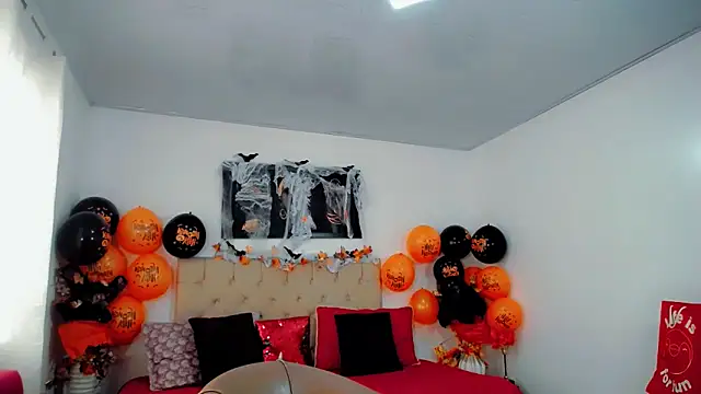 maria camilacms online show from October 8, 7:18 pm