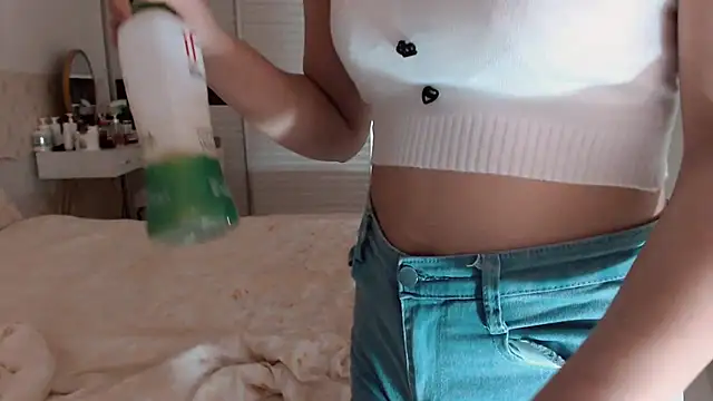 -Lucky Girl online show from September 12, 2:23 am