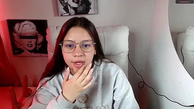 SamanthaRoldaan online show from December 18, 2:11 pm